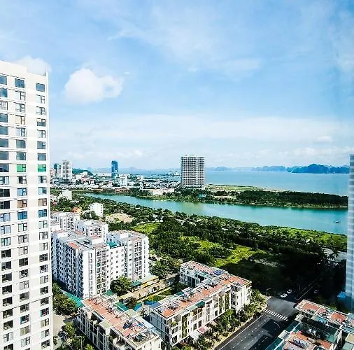 Apartment House & 1-5 Mins Access Hạ Long