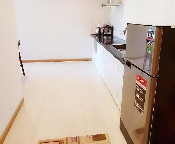 House & 1-5 Mins Access
