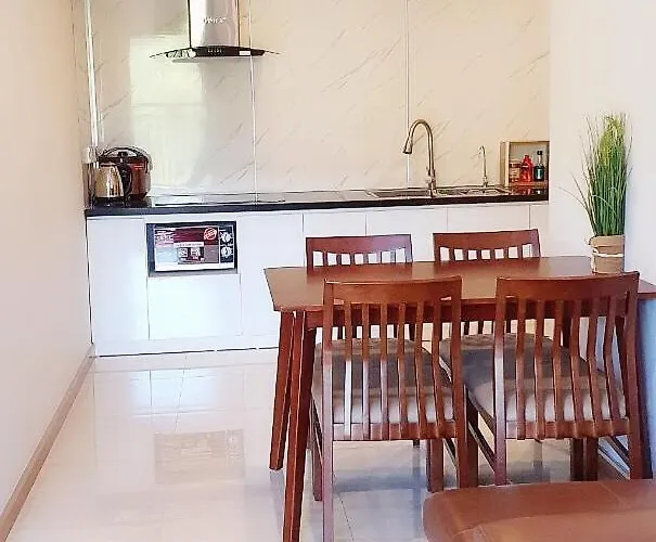 House & 1-5 Mins Access