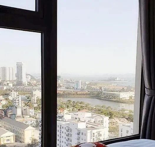 House & 1-5 Mins Access Hạ Long