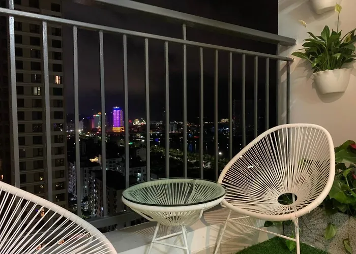 House & 1-5 Mins Access Apartment *