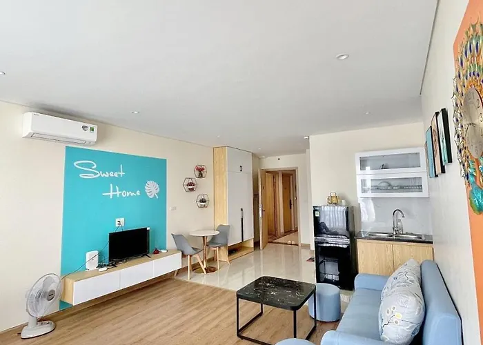 Apartment House & 1-5 Mins Access *